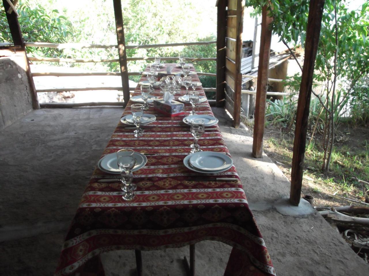 Legend Guest House Yekhegis Extérieur photo
